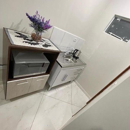 Linda Suite Proxima Ao Aeroporto E Jardim Botanico Curitiba Eksteriør bilde