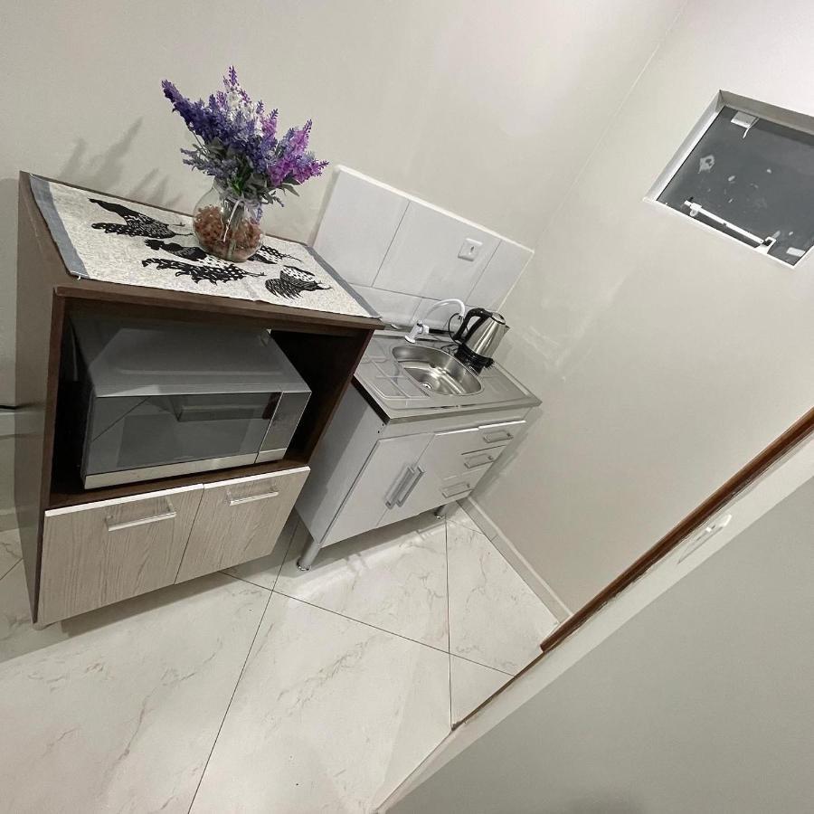 Linda Suite Proxima Ao Aeroporto E Jardim Botanico Curitiba Eksteriør bilde